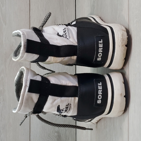 Sorel Women Outdoor Explorer Non Shell Waterproof Ankle Booties shoes sz7 - Picture 5 of 13